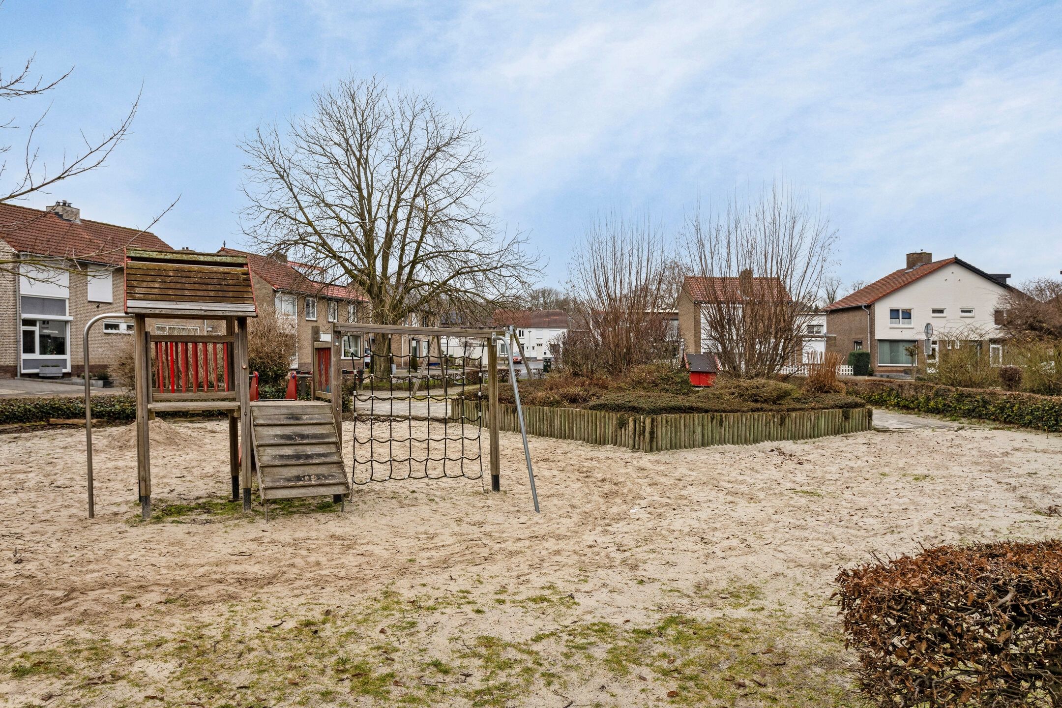 Foto 33 van Julianastraat 19