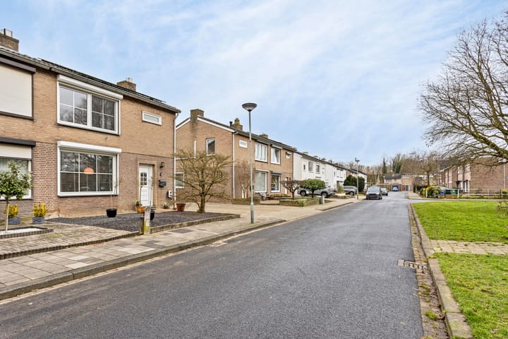 Foto 34 van Julianastraat 19