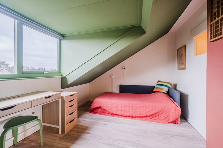 Photo 32 of Zagerstraat 43