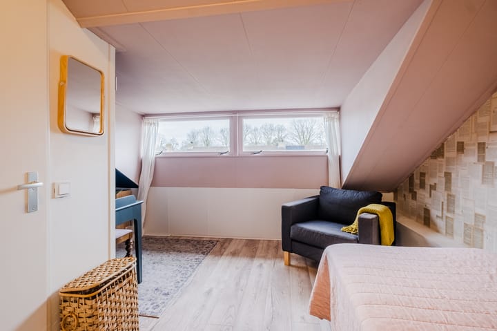 Photo 35 of Zagerstraat 43