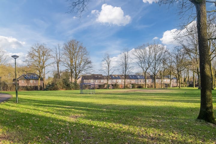 Photo 42 of Zagerstraat 43