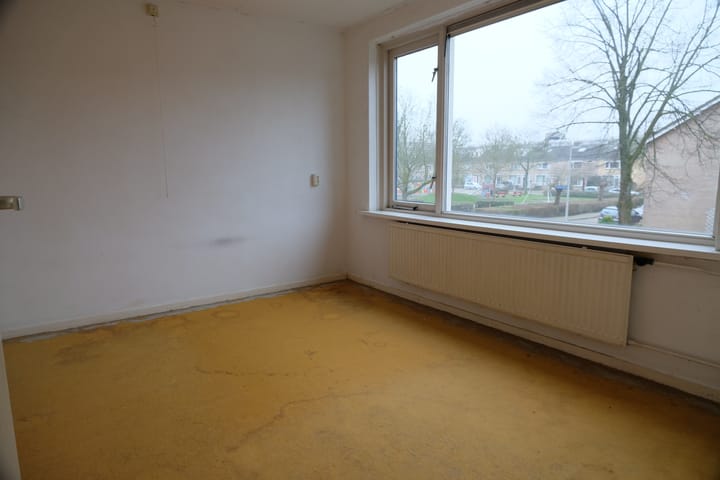 Photo 8 of van der Duyn van Maasdamstraat 16