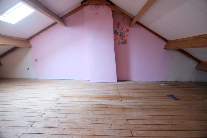 Photo 11 of van der Duyn van Maasdamstraat 16