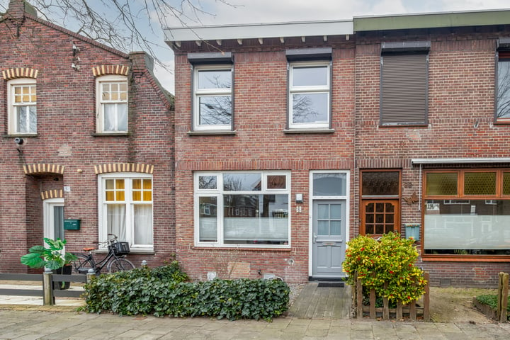 View photo of Oranjeboomstraat 90