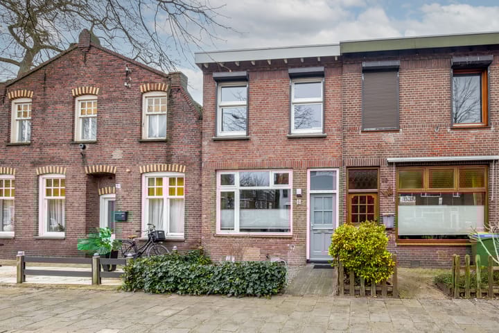 Foto 6 van Oranjeboomstraat 90