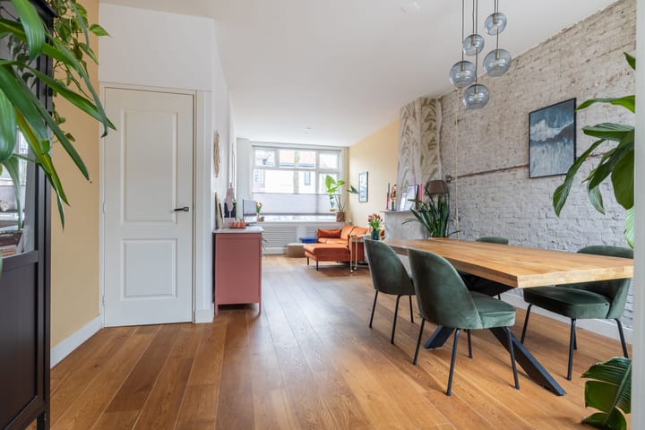 Foto 9 van Oranjeboomstraat 90