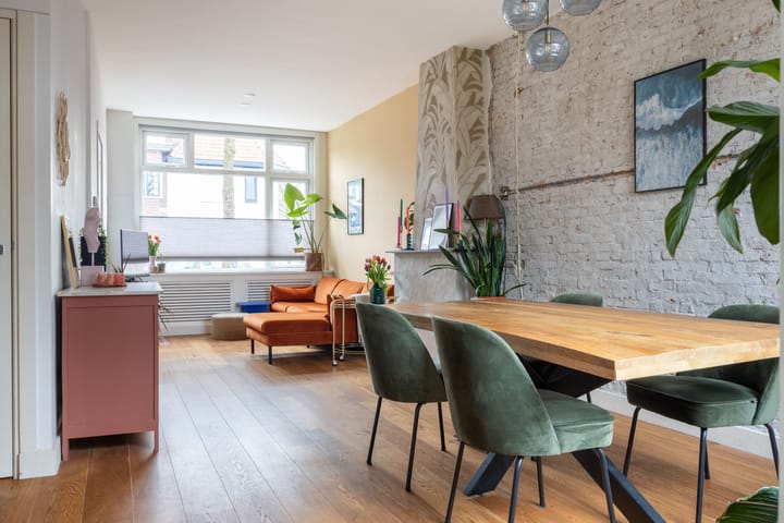 Foto 10 van Oranjeboomstraat 90