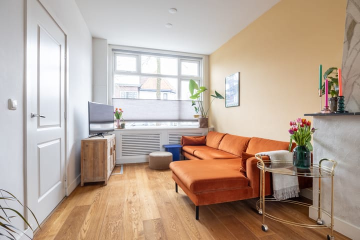 Foto 12 van Oranjeboomstraat 90