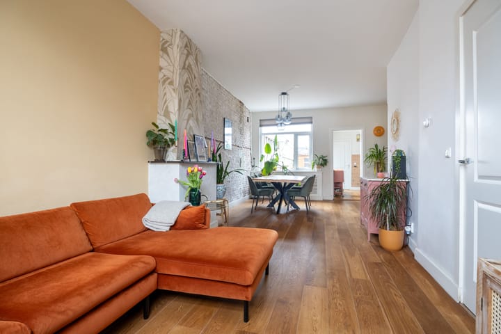 Foto 13 van Oranjeboomstraat 90