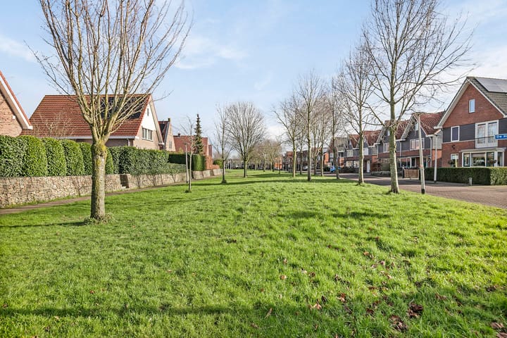 Foto 33 van Uiterwaard 16