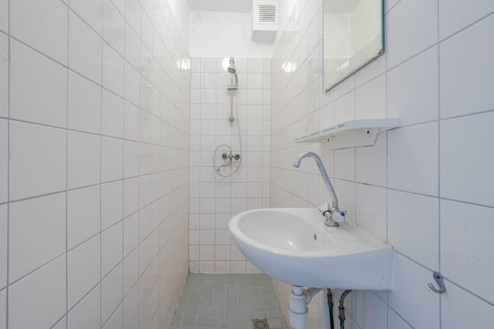 Photo 16 of Bonaventurastraat 24-A