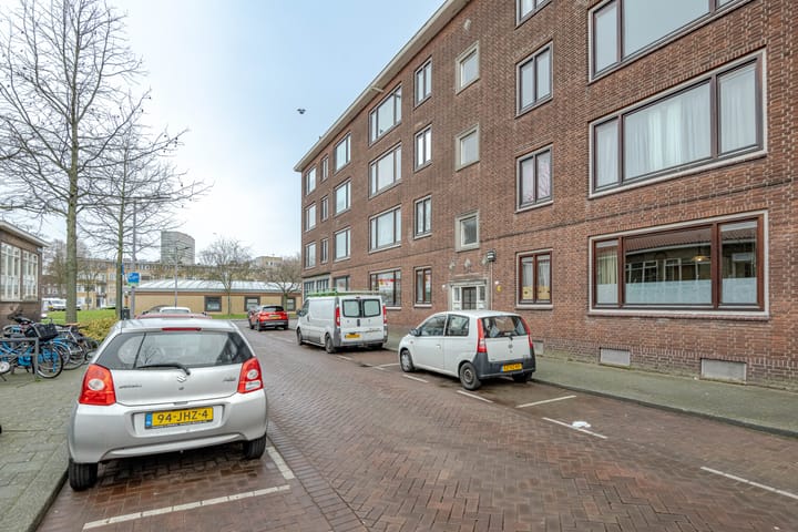 Photo 20 of Bonaventurastraat 24-A