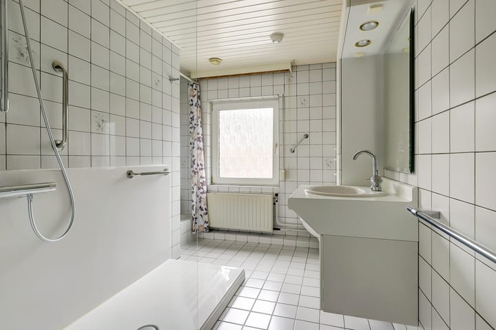 Foto 34 van Merumerkerkweg 16