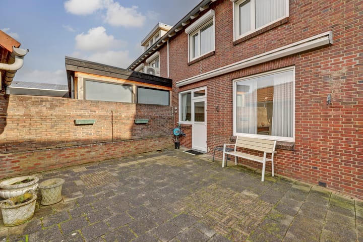 Foto 42 van Merumerkerkweg 16