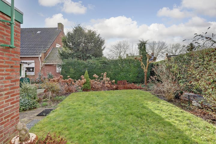 Foto 45 van Merumerkerkweg 16