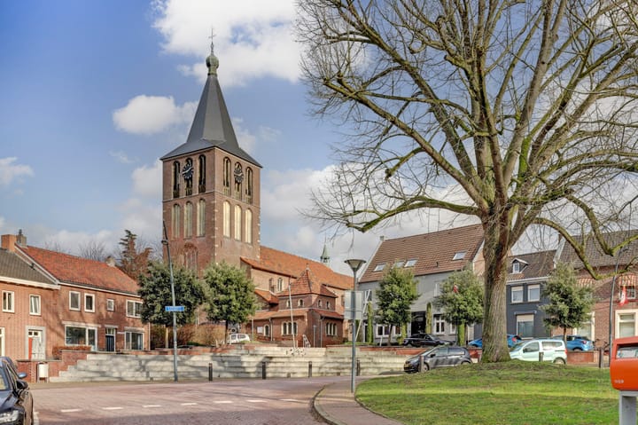 Foto 50 van Merumerkerkweg 16