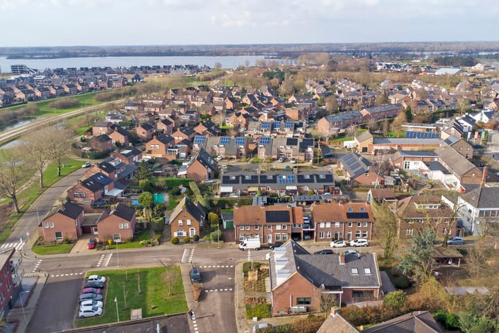 Foto 54 van Merumerkerkweg 16