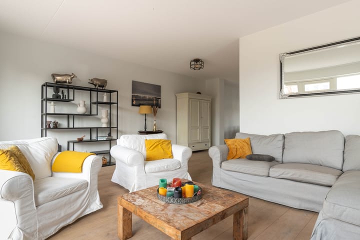 Photo 8 of Dokter Stapenséastraat 24