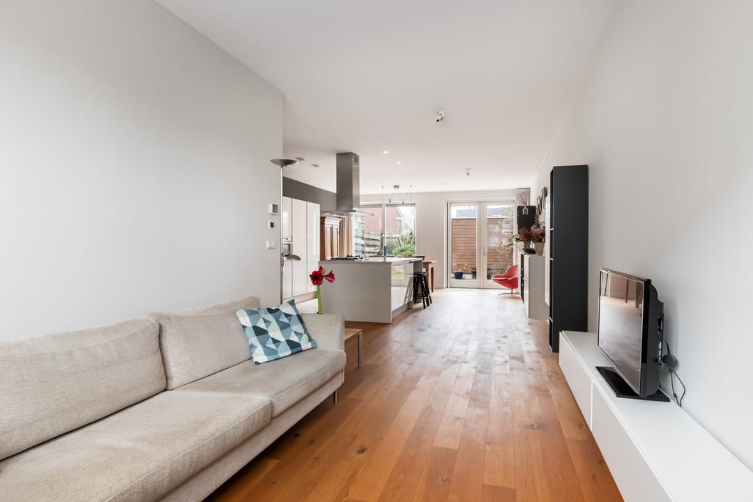 Foto 11 van Van Staverenstraat 35