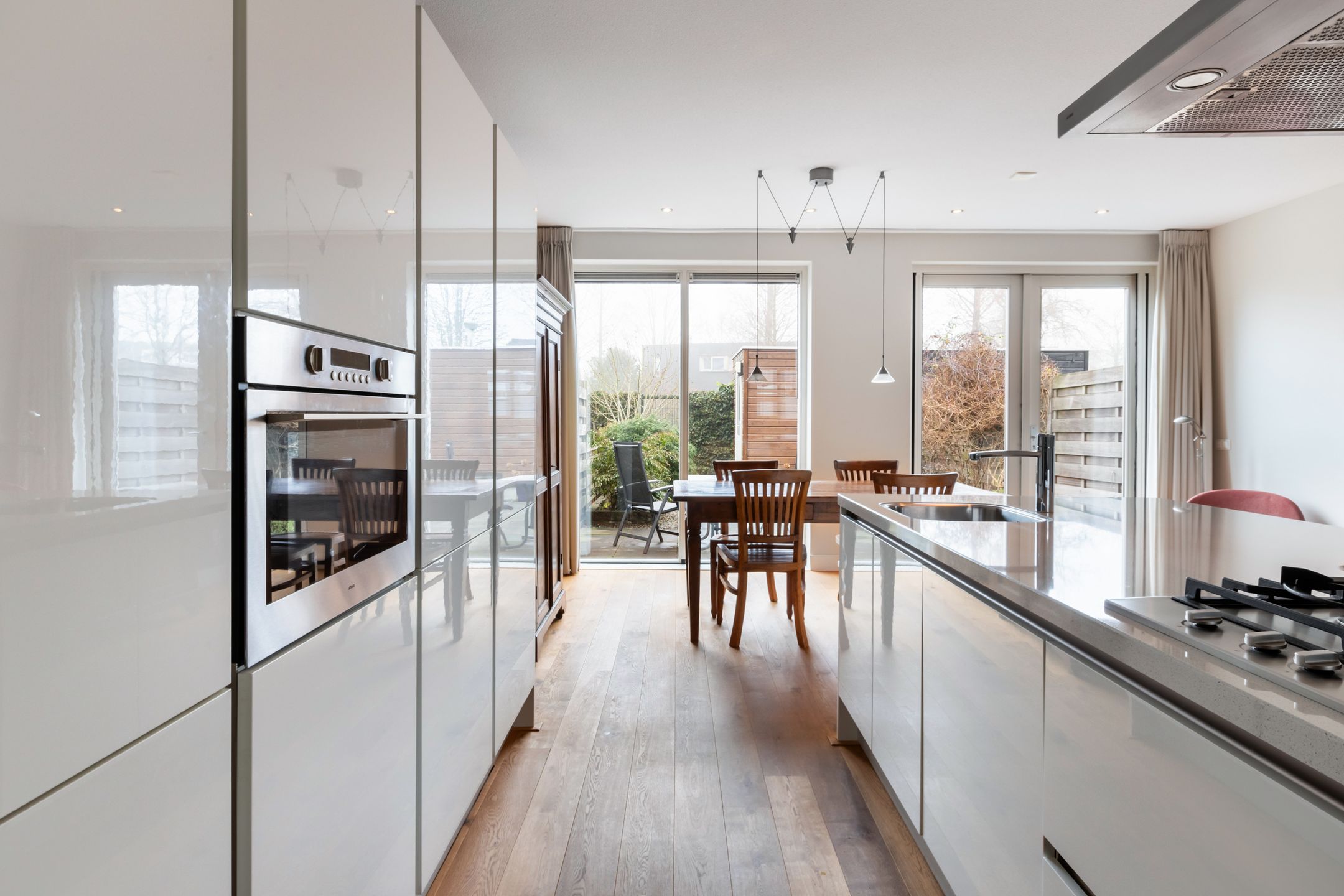 Foto 15 van Van Staverenstraat 35