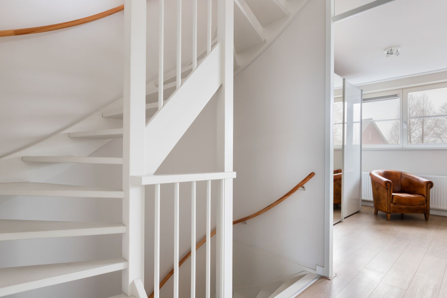 Foto 20 van Van Staverenstraat 35