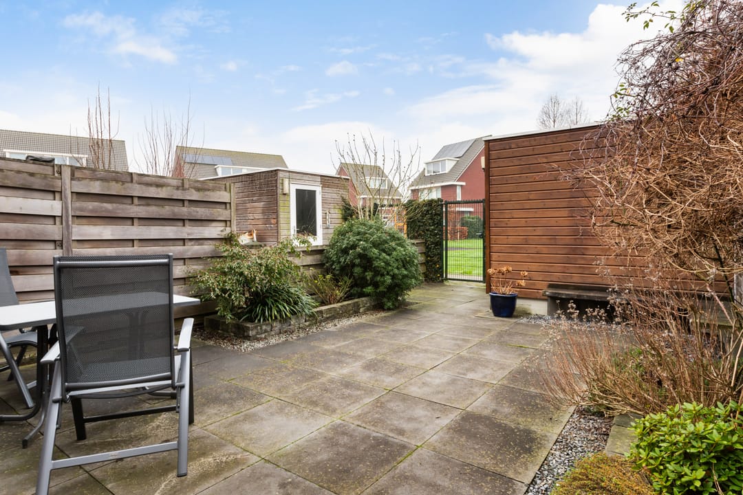 Foto 37 van Van Staverenstraat 35