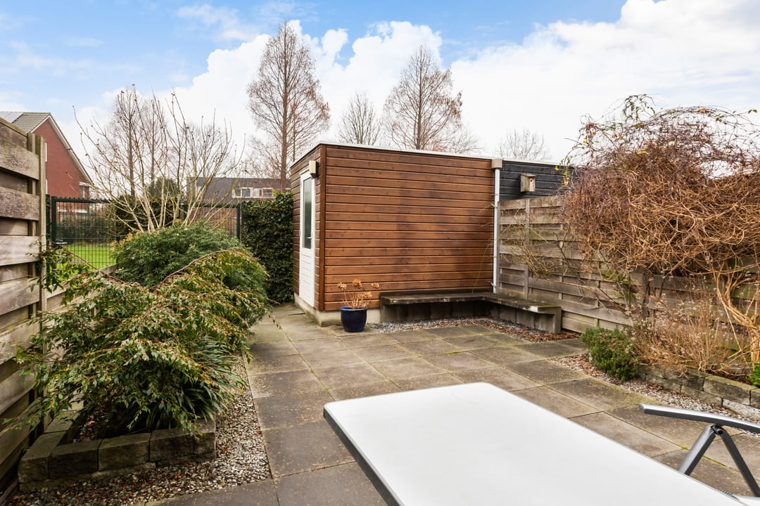 Foto 38 van Van Staverenstraat 35