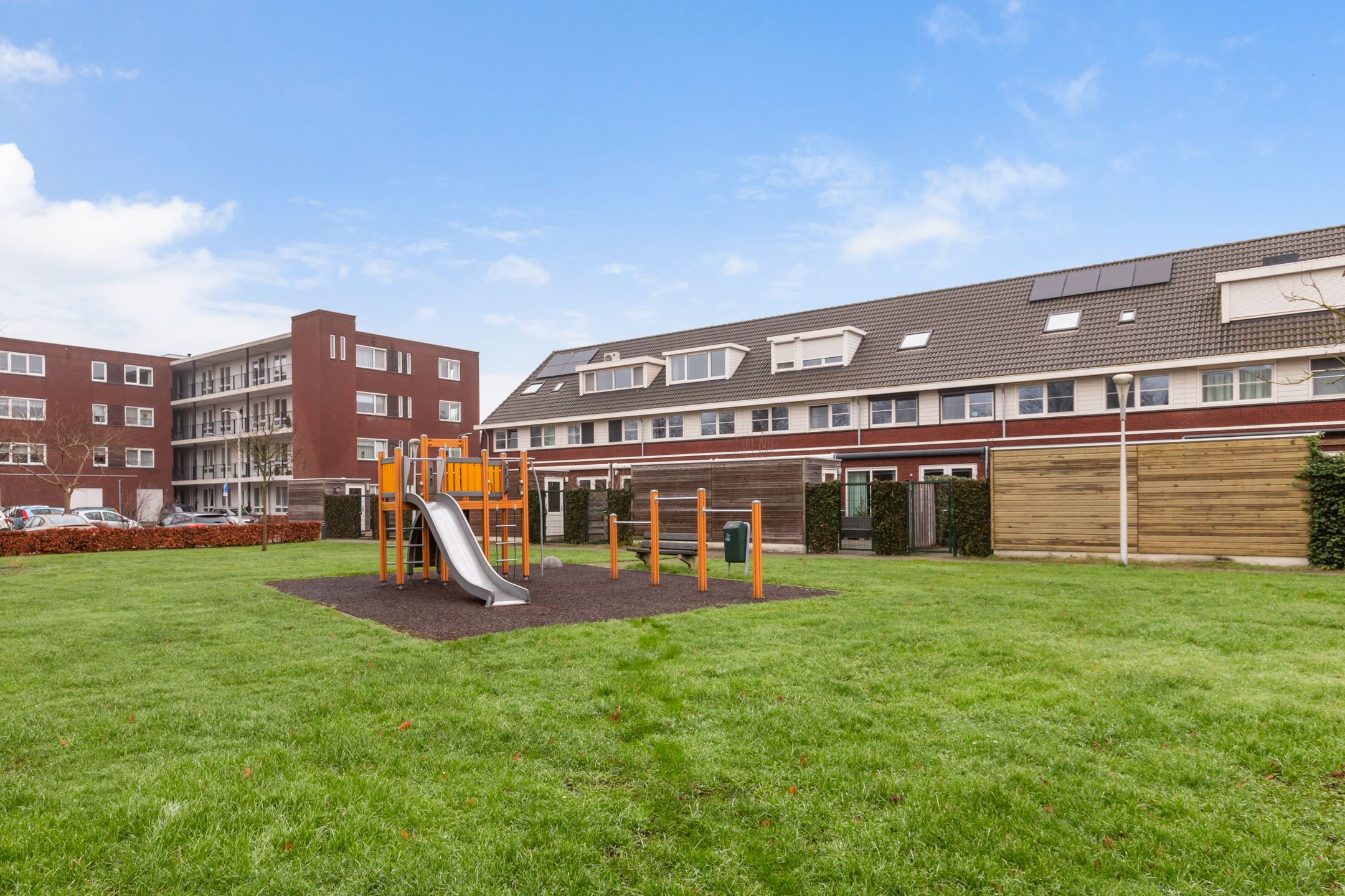 Foto 42 van Van Staverenstraat 35