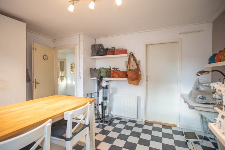 Foto 54 van Irisstraat 12