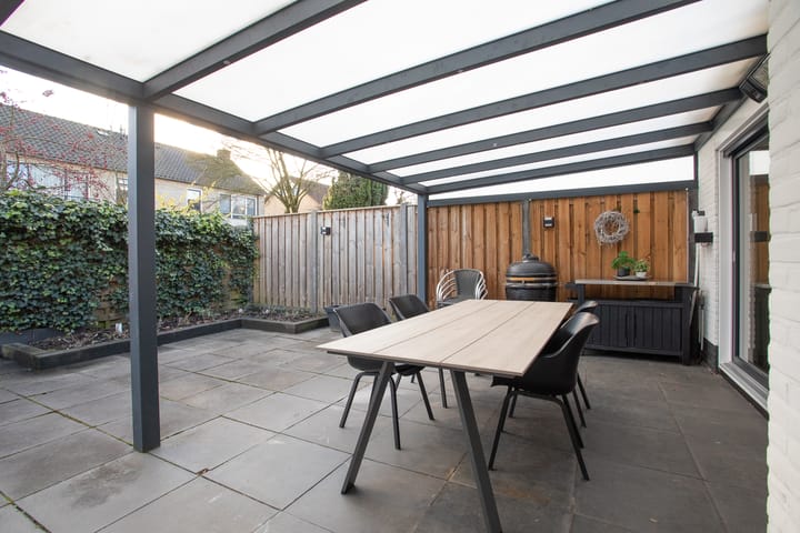 Foto 61 van Irisstraat 12