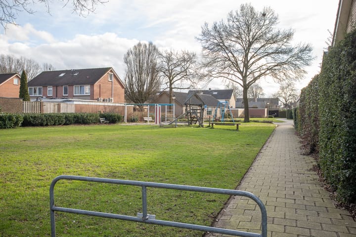 Foto 69 van Irisstraat 12