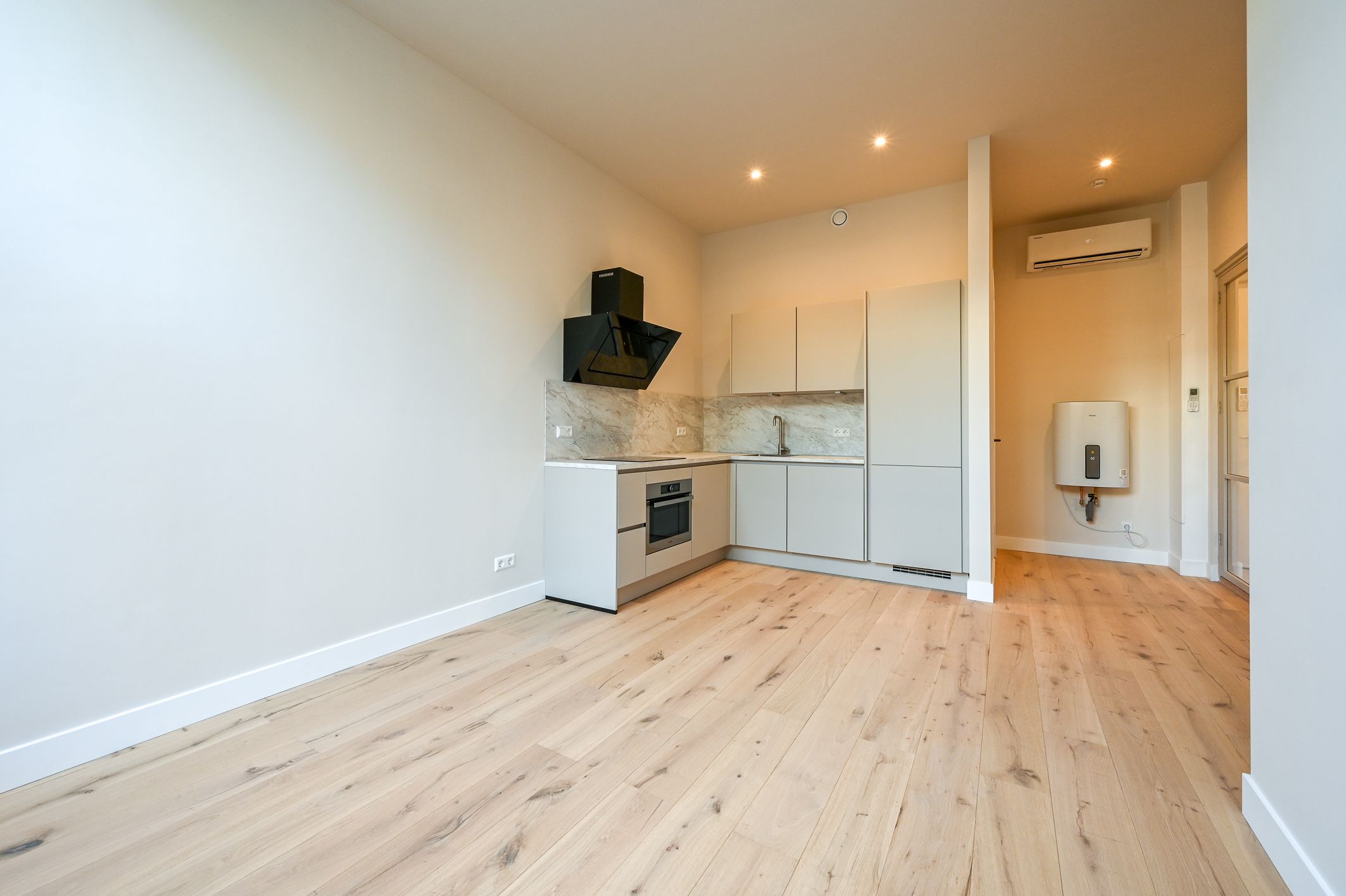 Foto 9 van Conradkade 54-A