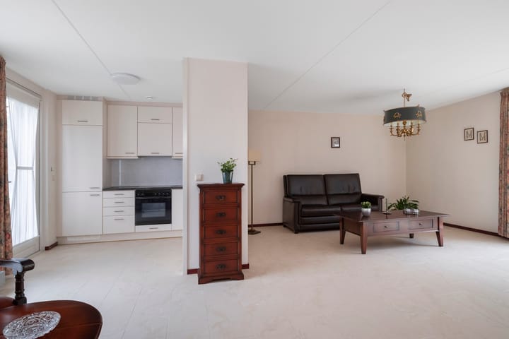 Foto 10 van Abcovenseweg 43-08