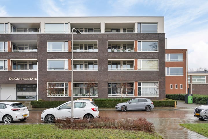 Foto 4 van Dr. Coppesstraat 30-33