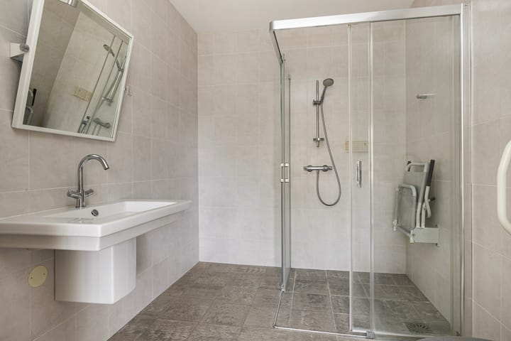 Photo 5 of Pieter Bieremastraat 1-A