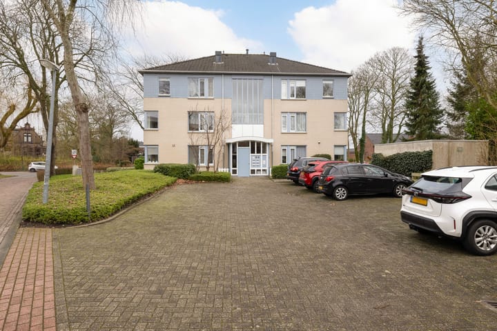 Photo 8 of Pieter Bieremastraat 1-A