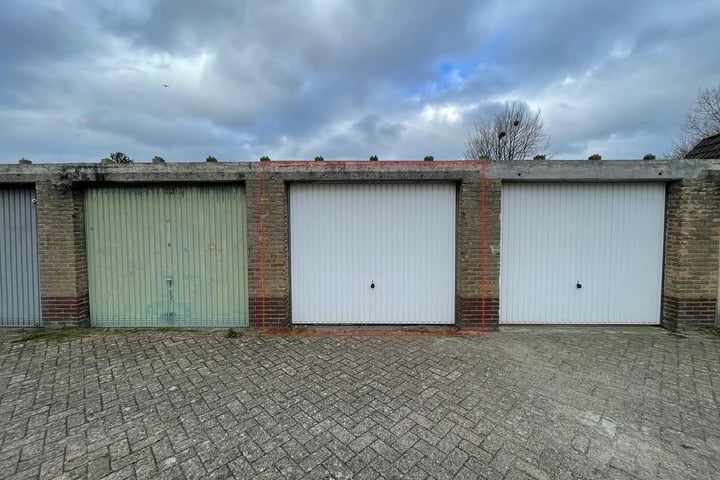Bekijk foto van Staringlaan 21 I
