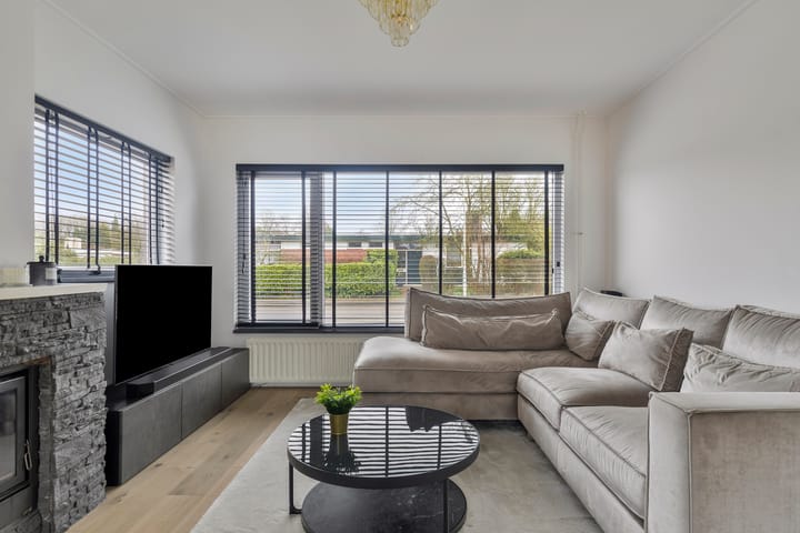 Photo 8 of Voltastraat 4