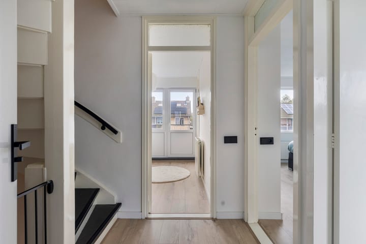 Photo 22 of Voltastraat 4