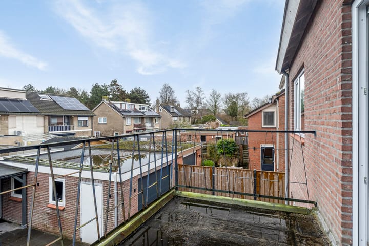 Photo 25 of Voltastraat 4