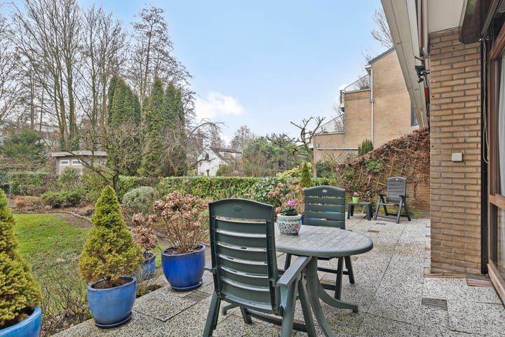 Photo 23 of Catsveld 97