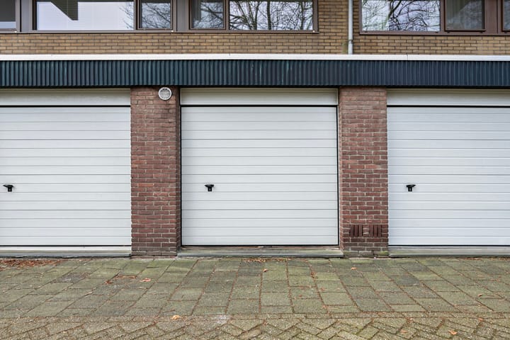 Photo 31 of Catsveld 97