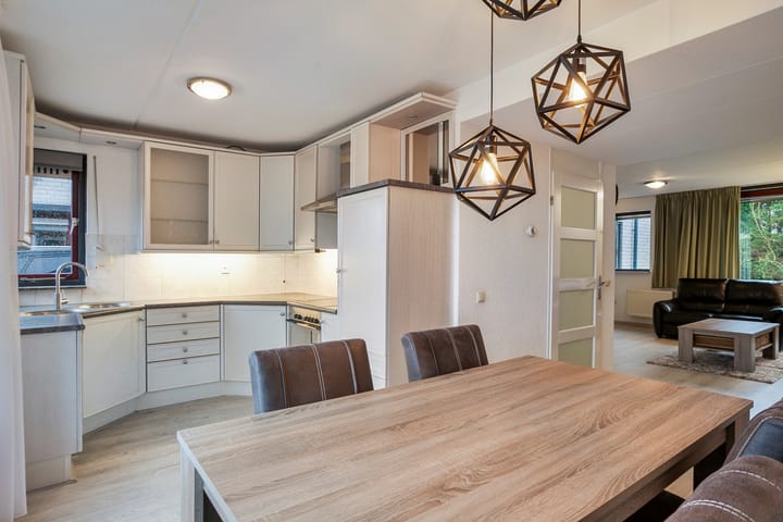 Foto 15 van Slagblok 4