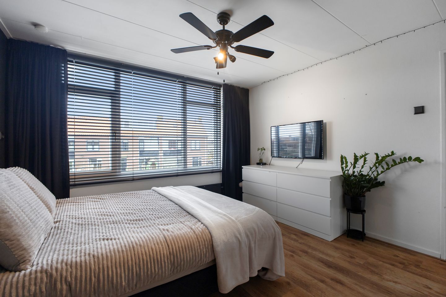 Foto 19 van Dijkschouwerslaan 4