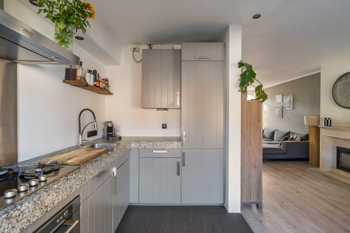 Foto 13 van Von Geusaustraat 151