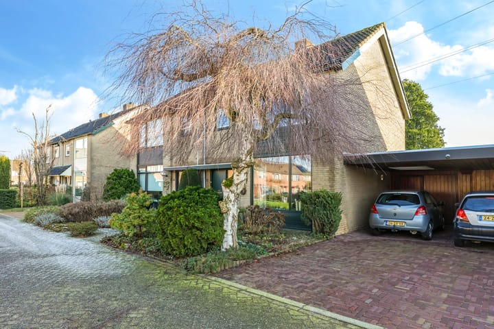 Foto 65 van T.M.C. Asserplantsoen 26