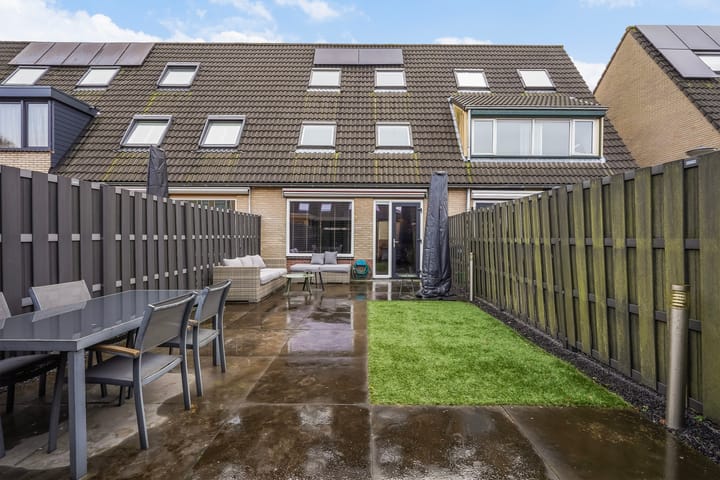 Foto 15 van Bronsgroen 17