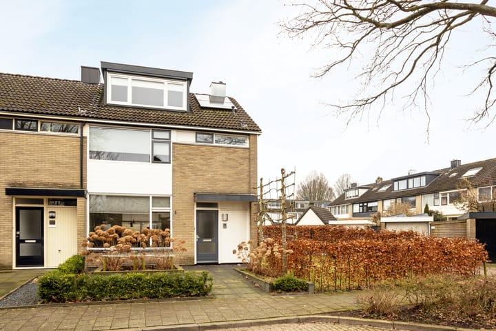 Photo 1 of Jan van Vuurenstraat 38