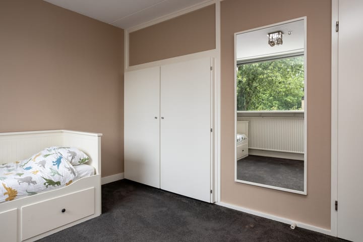 Photo 26 of Jan van Vuurenstraat 38