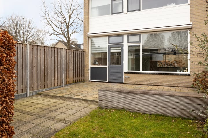 Photo 40 of Jan van Vuurenstraat 38